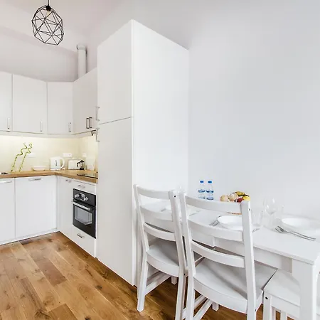 Apartament Diamond Apartment - City Center - 10-Min Walk To Market Square *