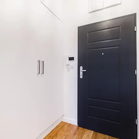 Diamond Apartment - City Center - 10-Min Walk To Market Square